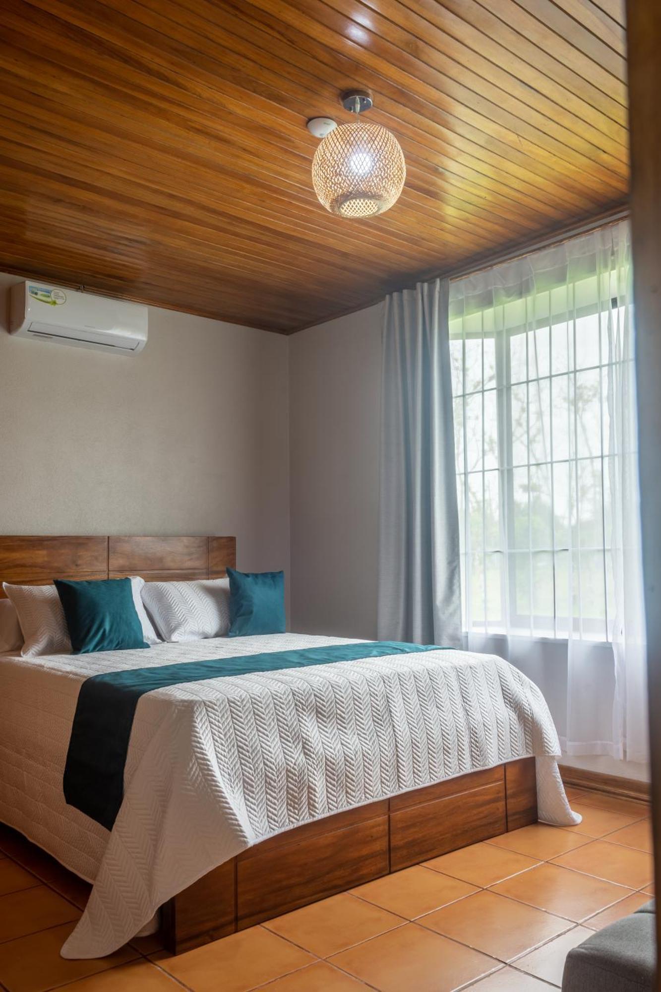 Casa Roble Fortuna La Fortuna Dış mekan fotoğraf